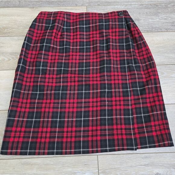 Charter Club wool plaid skirt high waisted red gray black white   med 8 to 10 - Picture 1 of 9